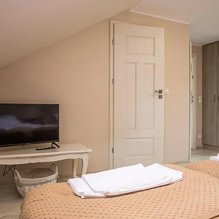 Apartament Gościnne Maak *