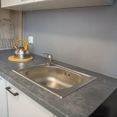 公寓 Goscinne Maak 库多瓦-兹德鲁伊