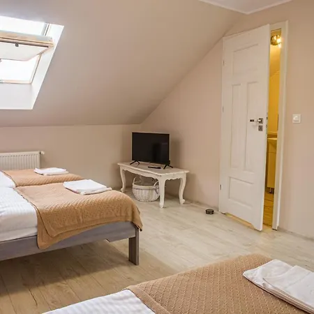 公寓 Goscinne Maak *